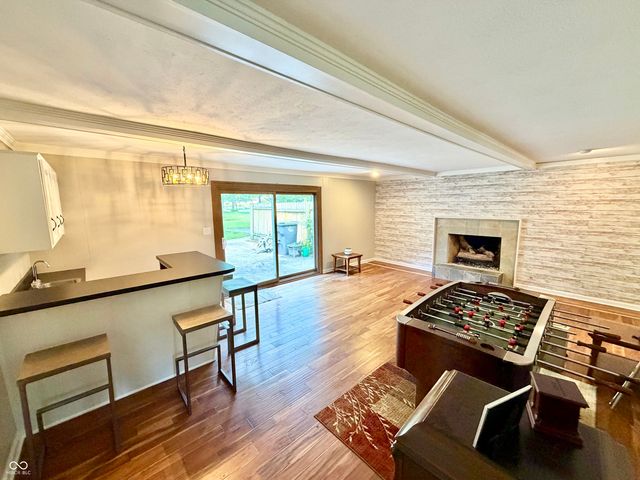 8950 Sourwood Court, Indianapolis, IN 46260