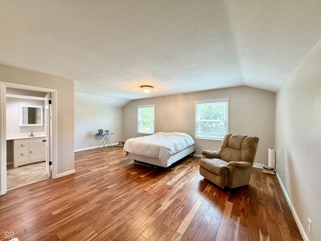 8950 Sourwood Court, Indianapolis, IN 46260