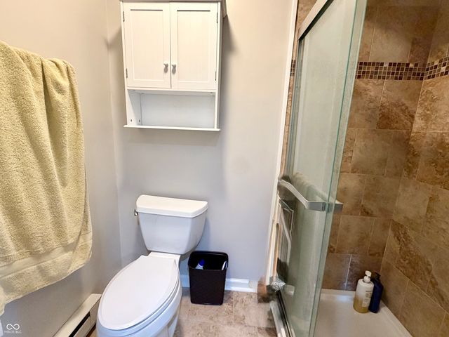 8950 Sourwood Court, Indianapolis, IN 46260