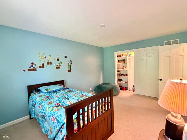 8950 Sourwood Court, Indianapolis, IN 46260