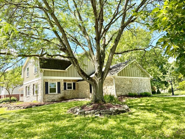 8950 Sourwood Court, Indianapolis, IN 46260