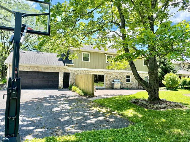 8950 Sourwood Court, Indianapolis, IN 46260