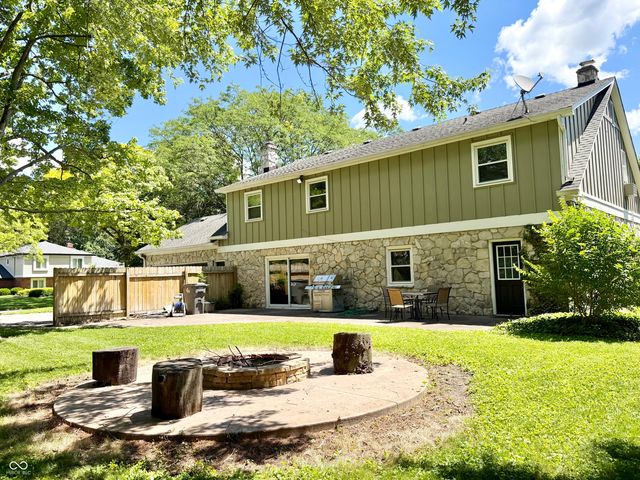 8950 Sourwood Court, Indianapolis, IN 46260