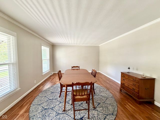 8950 Sourwood Court, Indianapolis, IN 46260