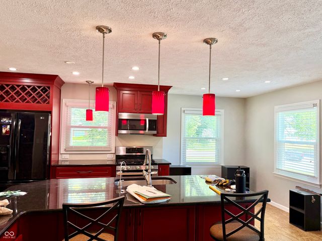 8950 Sourwood Court, Indianapolis, IN 46260