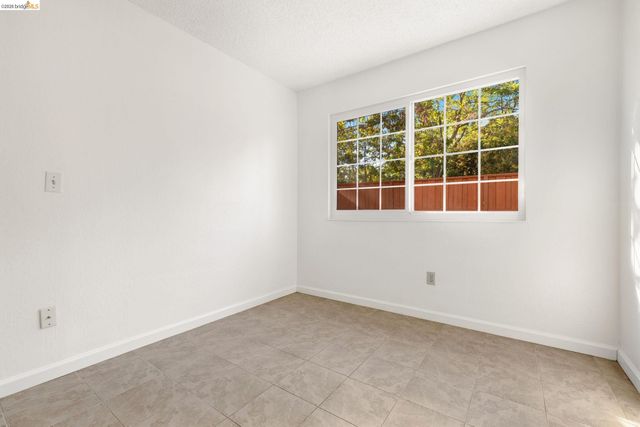 2412 Sequoia Dr, Antioch, CA 94509