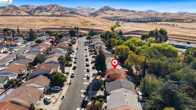 2412 Sequoia Dr, Antioch, CA 94509