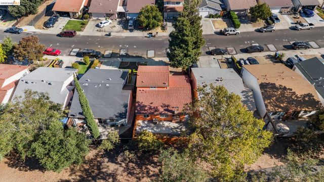 2412 Sequoia Dr, Antioch, CA 94509
