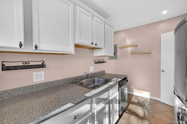 2 South Road 2P, Harrison, NY 10528