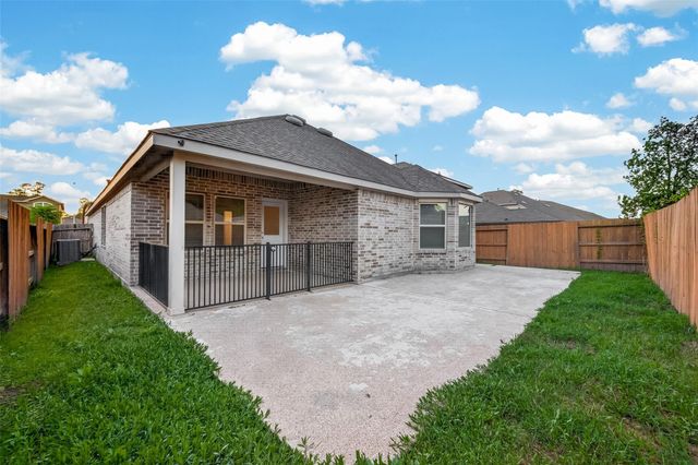 15918 Tug Court, Crosby, TX 77532
