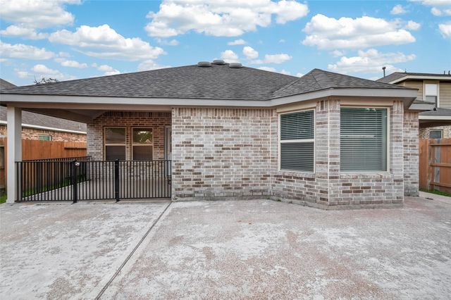 15918 Tug Court, Crosby, TX 77532
