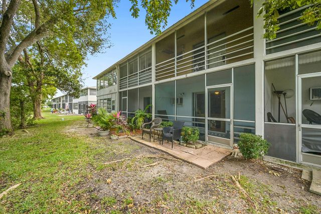 371 Durham L Circle 371, Deerfield Beach, FL 33442