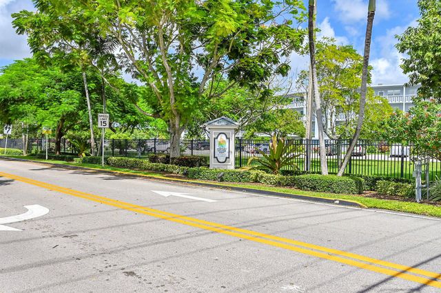 371 Durham L Circle 371, Deerfield Beach, FL 33442