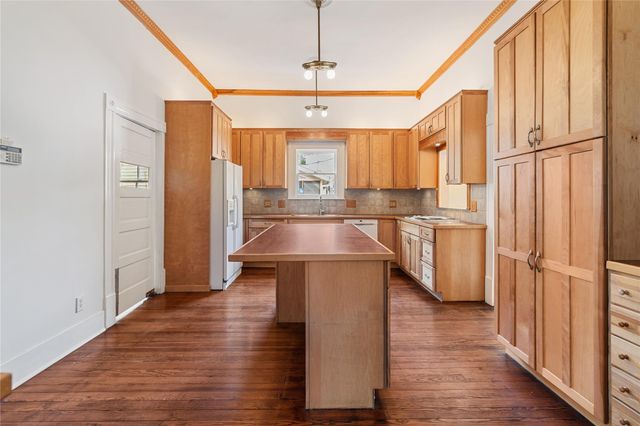 924 Allston Street, Houston, TX 77008