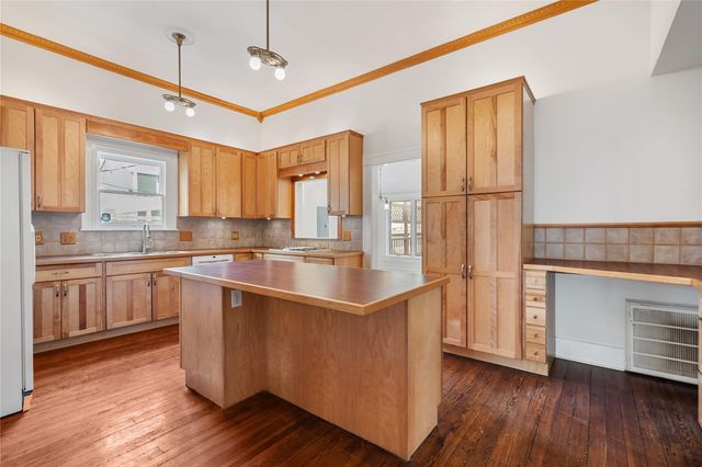 924 Allston Street, Houston, TX 77008