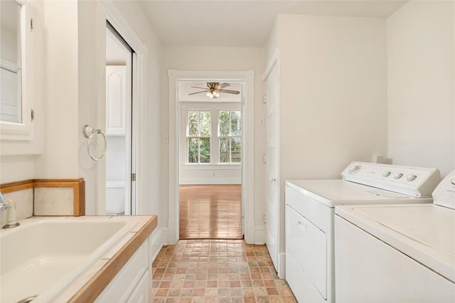 924 Allston Street, Houston, TX 77008