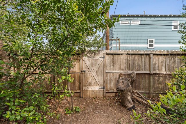 924 Allston Street, Houston, TX 77008