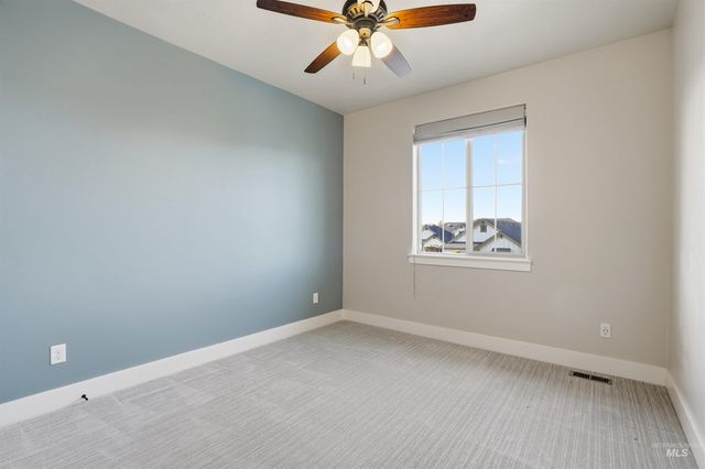 3915 W Riva Capri St, Meridian, ID 83646