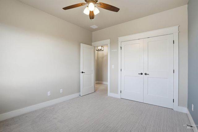3915 W Riva Capri St, Meridian, ID 83646