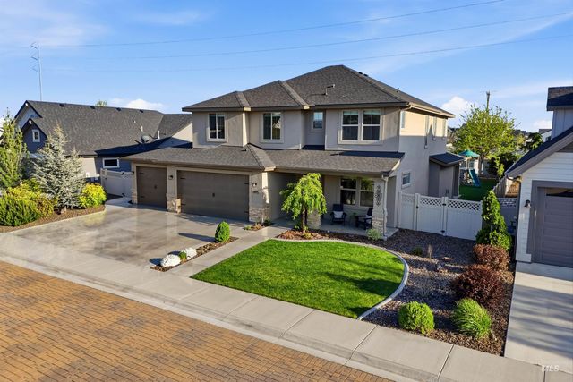 3915 W Riva Capri St, Meridian, ID 83646