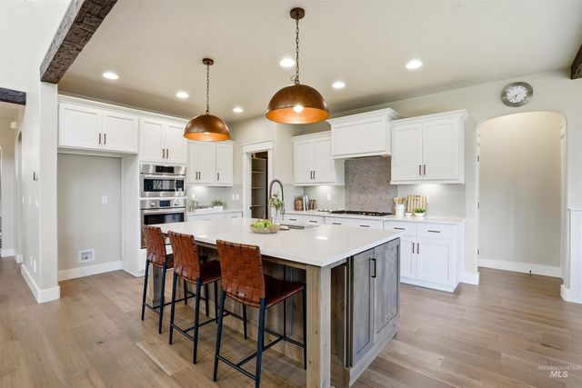 3915 W Riva Capri St, Meridian, ID 83646