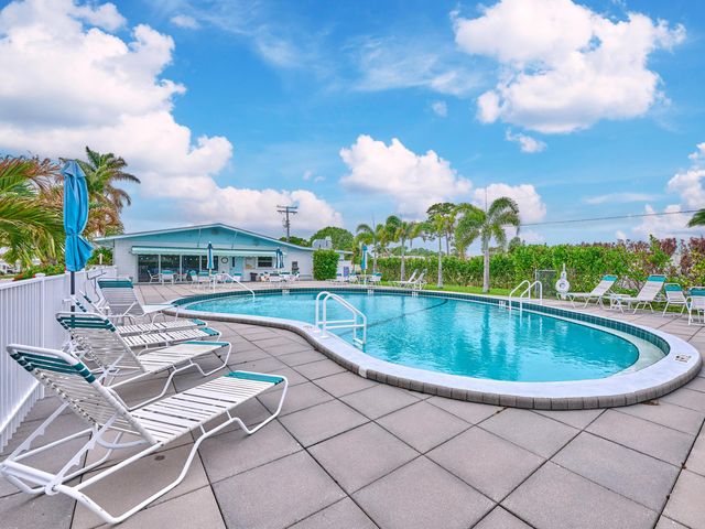 4300 SE Saint Lucie Boulevard 123, Stuart, FL 34997