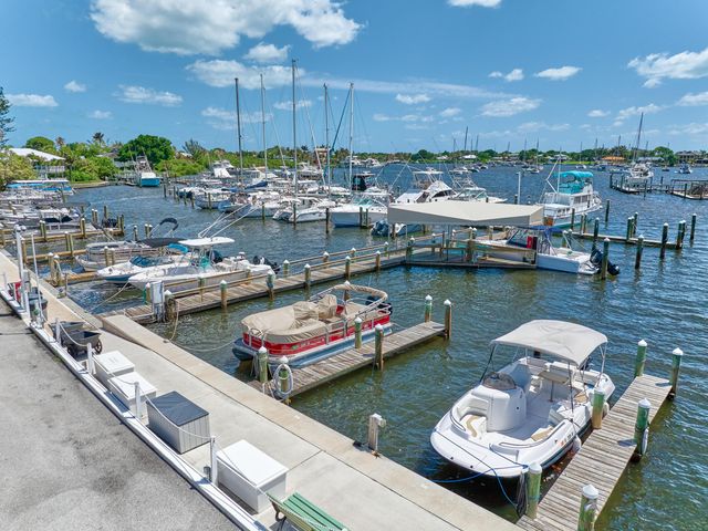 4300 SE Saint Lucie Boulevard 123, Stuart, FL 34997