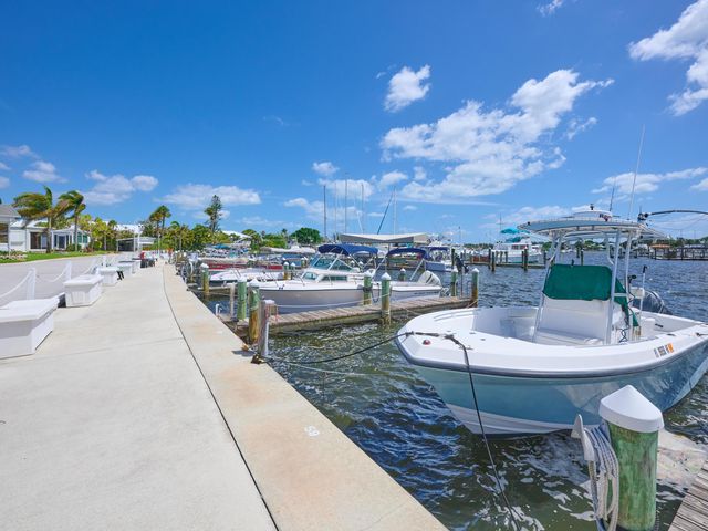 4300 SE Saint Lucie Boulevard 123, Stuart, FL 34997