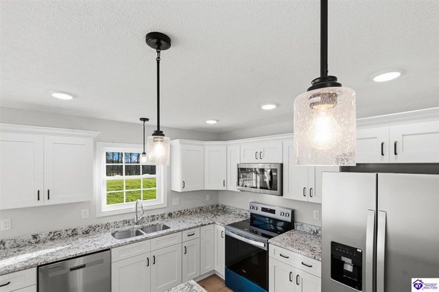 324 Beasley Boulevard, Elizabethtown, KY 42701