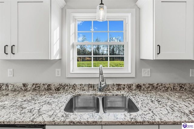 324 Beasley Boulevard, Elizabethtown, KY 42701