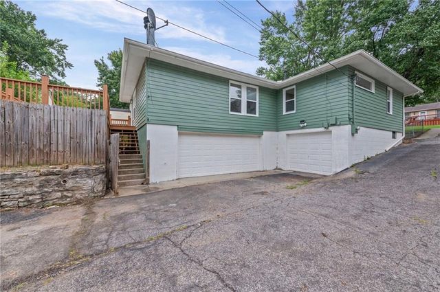 4504 Wood Avenue, Kansas City, KS 66102