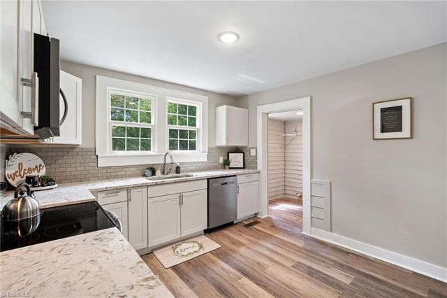 4460 Lane Street, Winston-salem, NC 27105