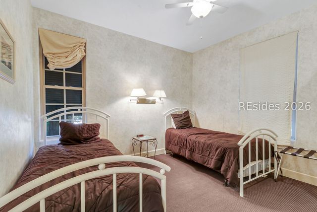 2 Canvasback Rd, Hilton Head Island, SC 29928