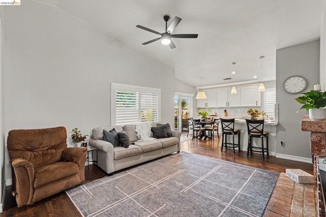 4145 Sequoia Dr, Oakley, CA 94561