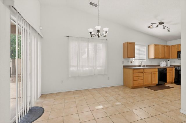 531 Manistee Street SE, Albuquerque, NM 87123