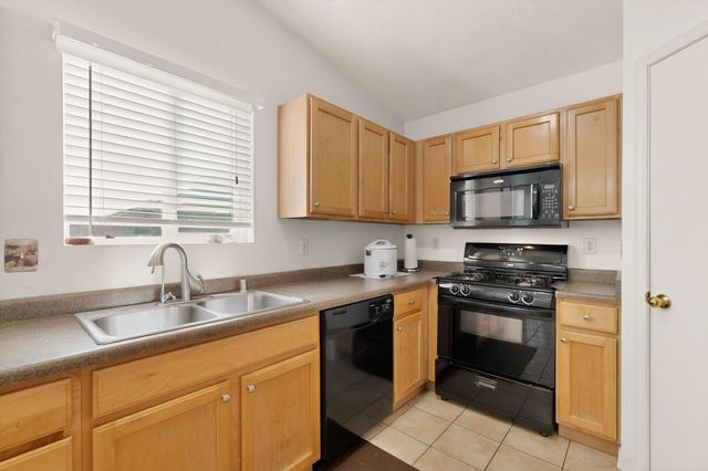 531 Manistee Street SE, Albuquerque, NM 87123