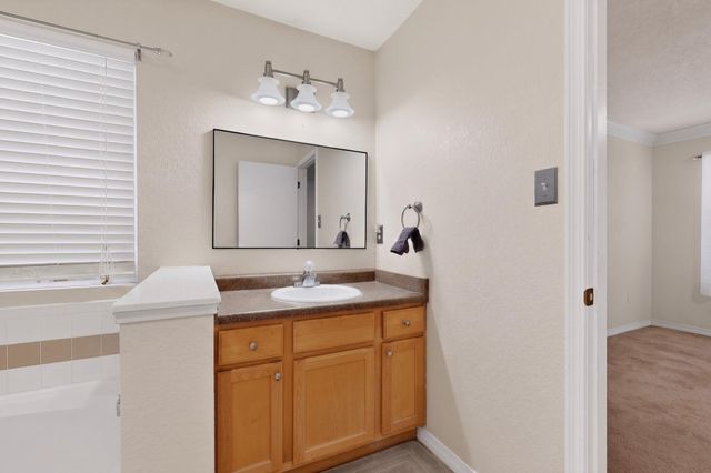 531 Manistee Street SE, Albuquerque, NM 87123