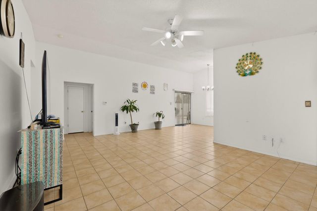 531 Manistee Street SE, Albuquerque, NM 87123