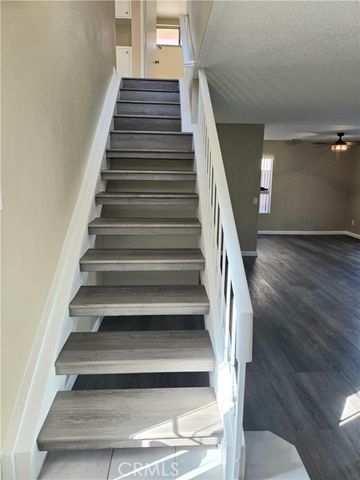 1711 Glenview Drive, Perris, CA 92571