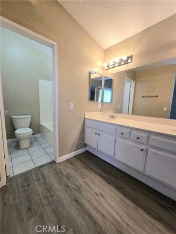 1711 Glenview Drive, Perris, CA 92571