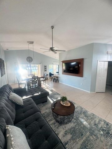 532 SW Indian Key Drive, Port St. Lucie, FL 34986
