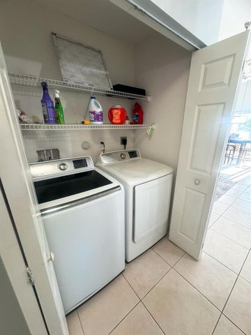 532 SW Indian Key Drive, Port St. Lucie, FL 34986