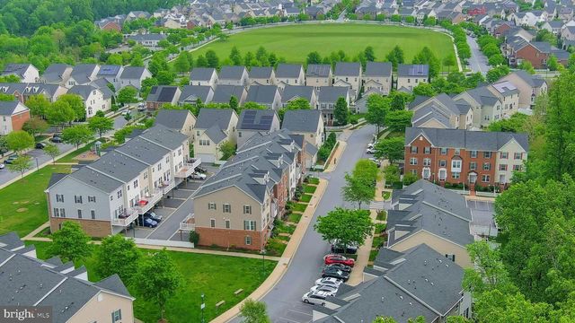 11681 EMERALD GREEN DR, Clarksburg, MD 20871