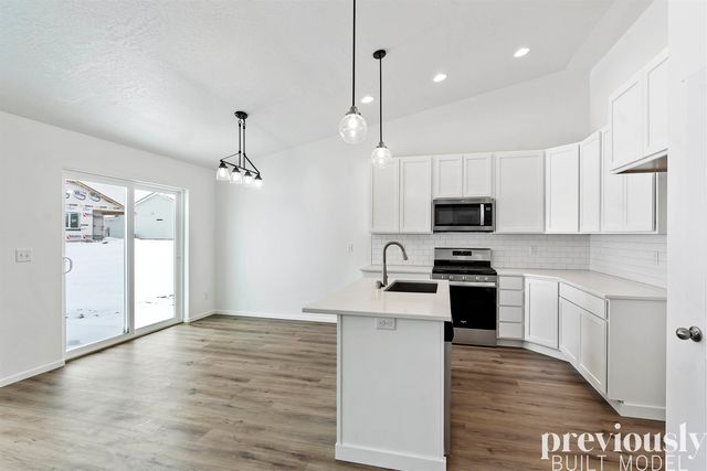 17702 E 6th Ave, Spokane Valley, WA 99016