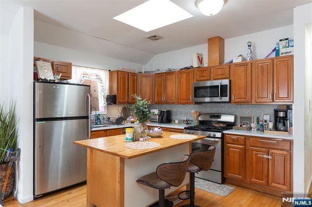 260 Custer Avenue 2, Jersey City, NJ 07305