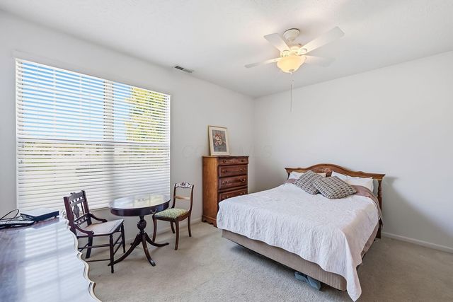 3697 Stoneway Point, Powell, OH 43065