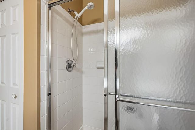 3697 Stoneway Point, Powell, OH 43065