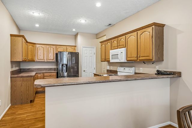 3697 Stoneway Point, Powell, OH 43065