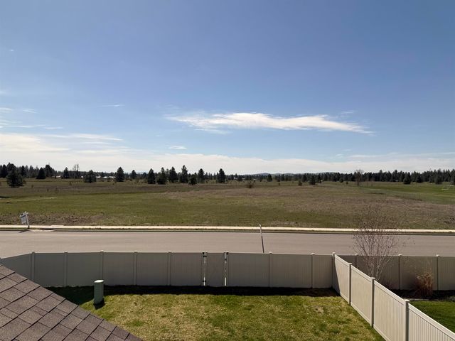 1734 E C St, Deer Park, WA 99006