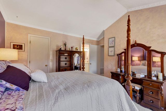 35 Springhouse Drive, Cold Spring, KY 41076